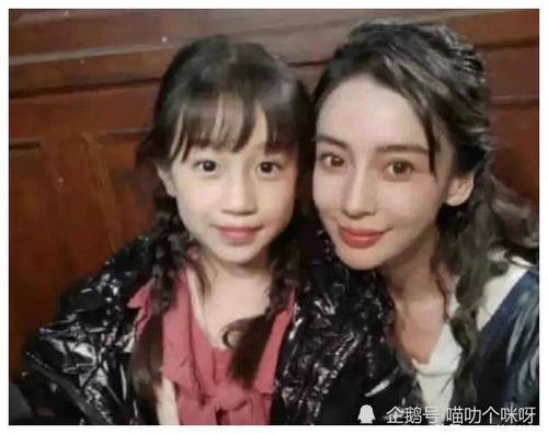 明星爆料吃瓜贴吧,明星私生活大揭秘，吃瓜群众狂欢时刻！