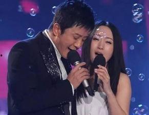 明星网红同台假唱的歌,揭秘明星网红同台假唱瞬间