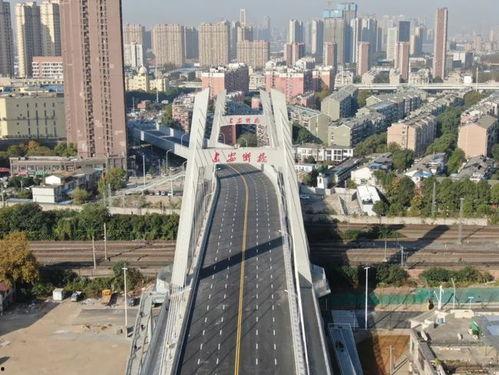白沙洲今日白瓜价格,新鲜上市，价格走低！”