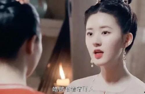 小明星网红年龄多大,揭秘小明星网红的年龄之谜