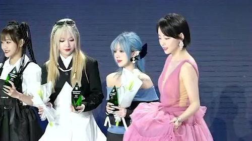 明星网红同台喊麦,网红明星同台喊麦盛宴