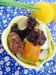 蒲瓜里面有点黑可以吃吗,可食用还是弃之？