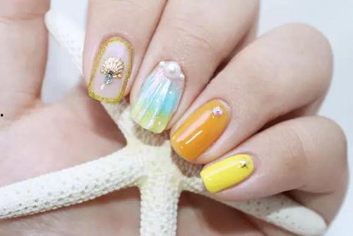 分享明星网红美甲,明星网红美甲风尚解析