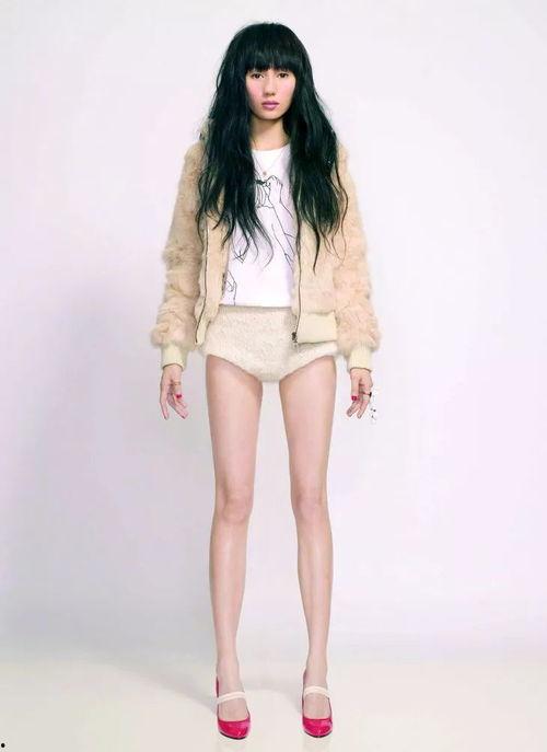 女明星网红蝎子腿,女明星的性感新潮流